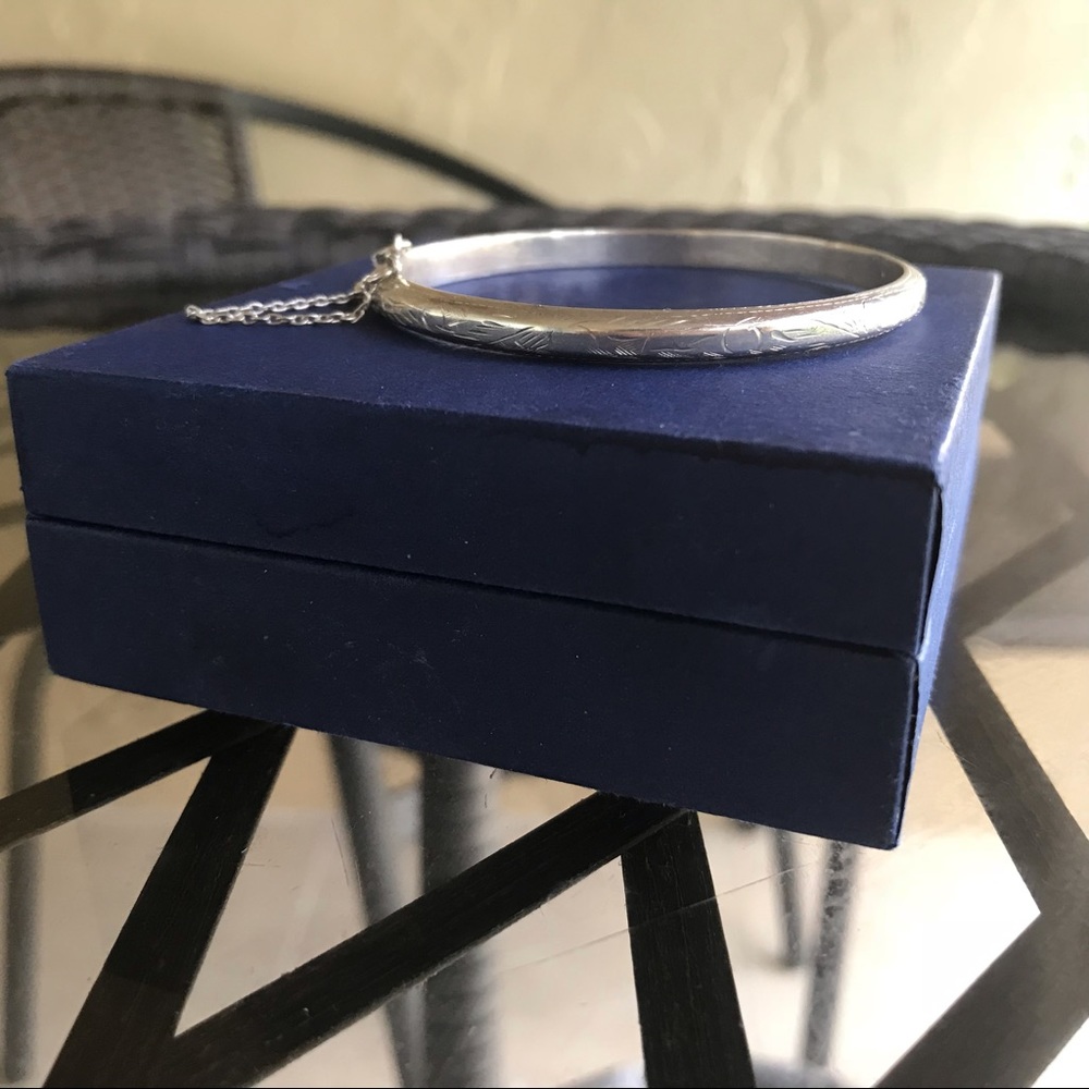 Vintage Sterling Hinged Etched Bangle
